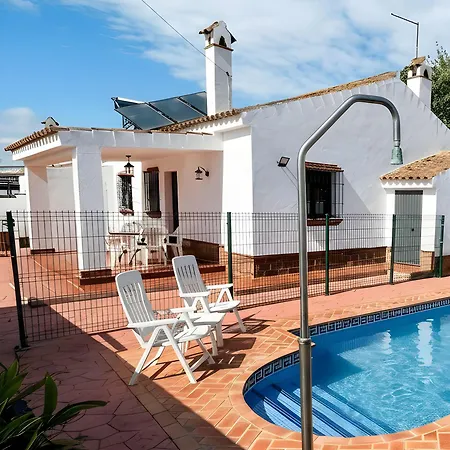 Casa Con Piscina Privada Muy Cerca Del Pueblo